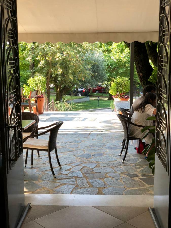 Hotel Marathia Arta Ngoại thất bức ảnh