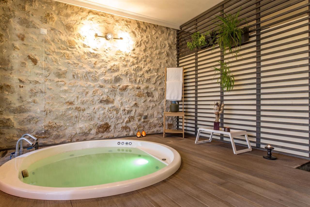 Hotel Marathia Arta Ngoại thất bức ảnh